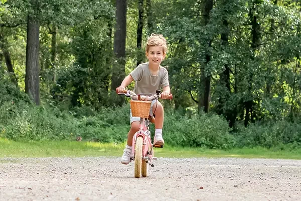 Jax is 3,5 jaar en 102 cm lang