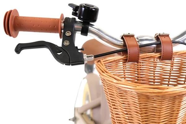 Met voorgemonteerde handrem