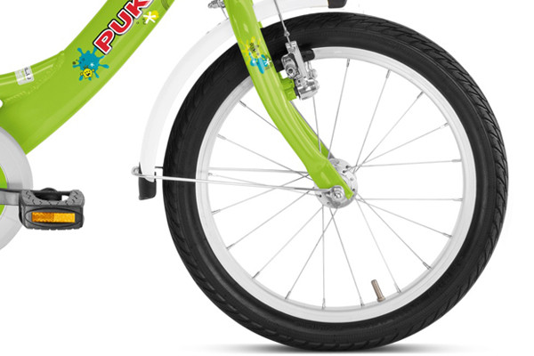 Met 16 inch luchtbanden.