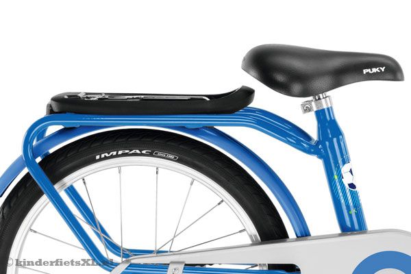 Het zadel is in hoogte verstelbaar (53 - 63 cm).