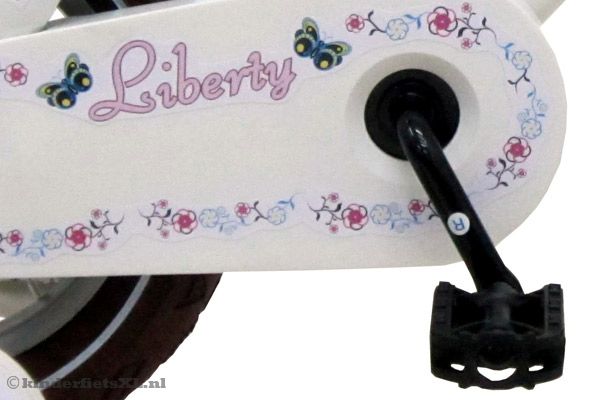 Fiets beschikt over terug trap rem.